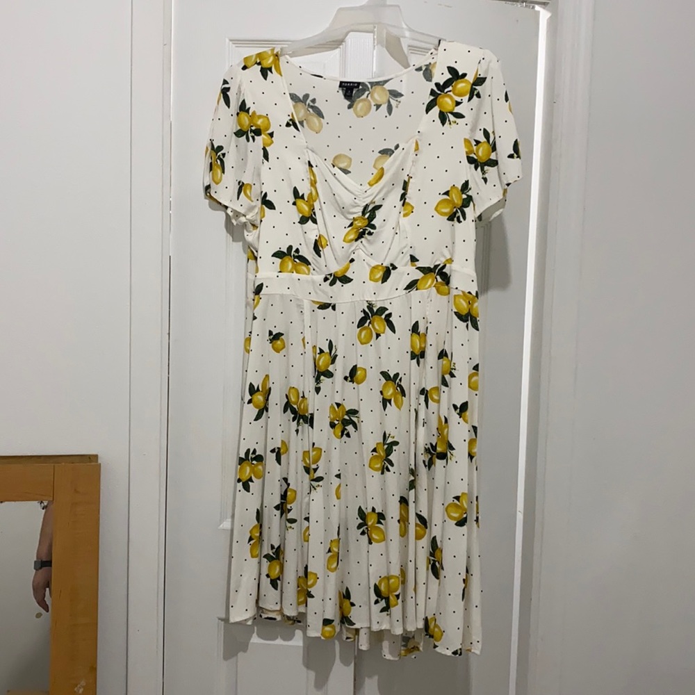 Lemon dress